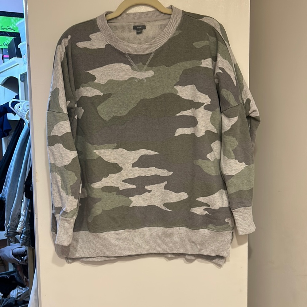 Aerie oversized  camo sweatshirt